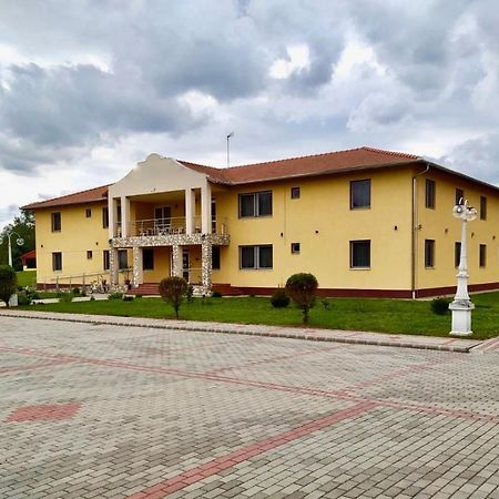 Ligetalja Termal Hotel Peneszlek Exteriör bild