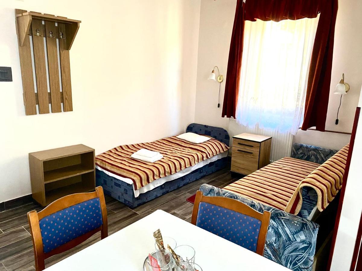 Ligetalja Termal Hotel Peneszlek Exteriör bild
