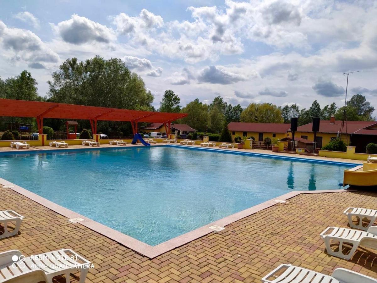 Ligetalja Termal Hotel Peneszlek Exteriör bild