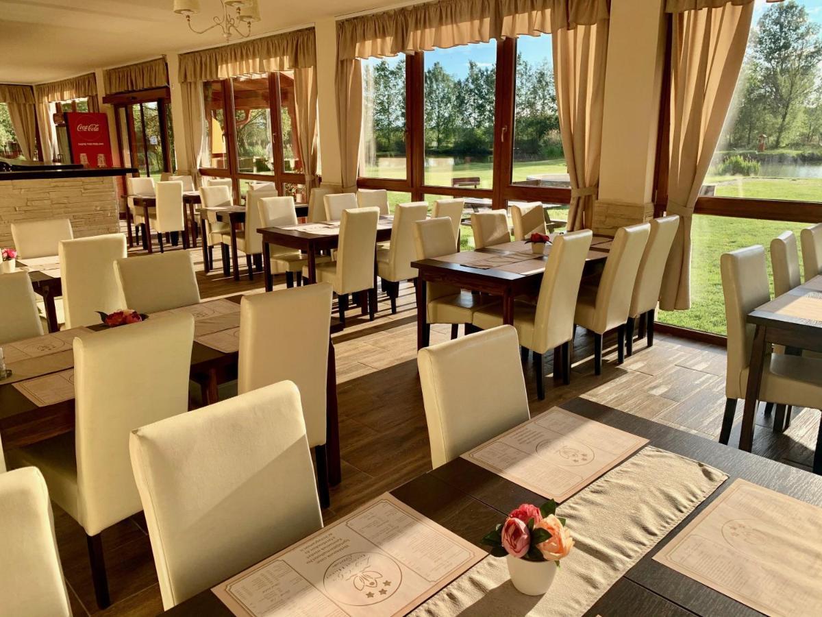 Ligetalja Termal Hotel Peneszlek Exteriör bild